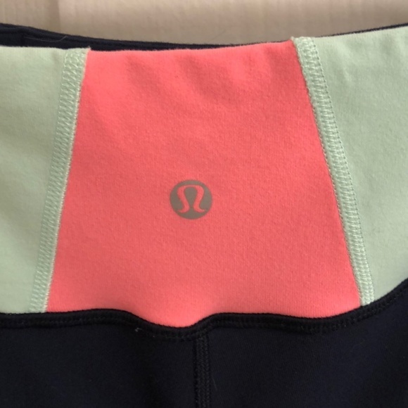 Lululemon EmbodyCrop Navy blue, mint, coral/orange - Picture 5 of 8
